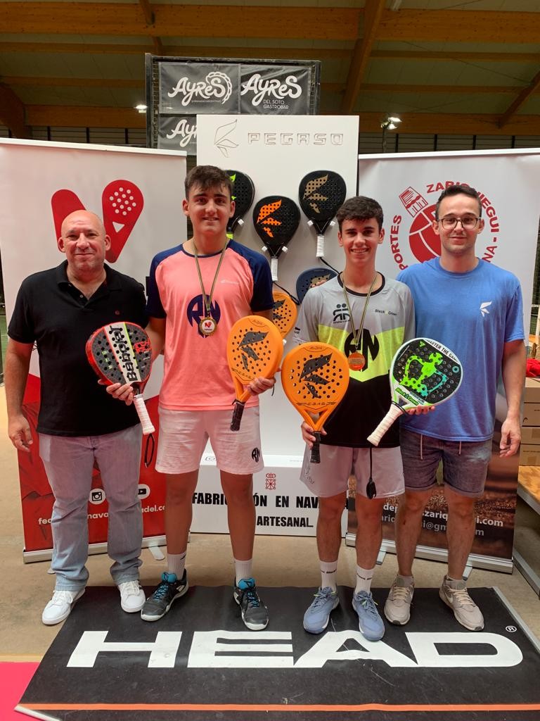 Aimar Goñi y Álvaro Sola y Maite Gabarrús y Marta Sexmilo se adjudican la quinta prueba de la temporada